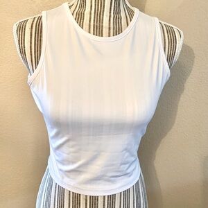 NWT Sleeveless Top Small Cropped Muscle Tee White Stretchy Spandex Worldealshop